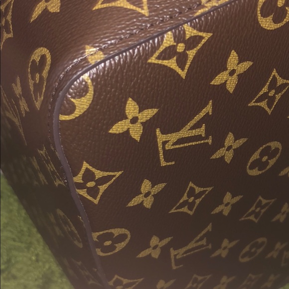 Louis Vuitton Monogram Neonoe Rose Poudre Pink - Picture 3 of 8